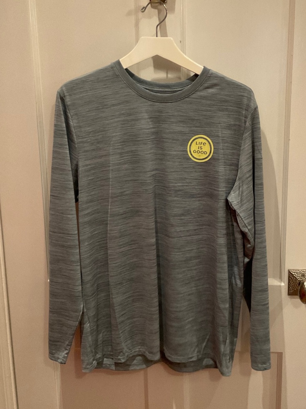 Mens Life is Good sports shirt, M